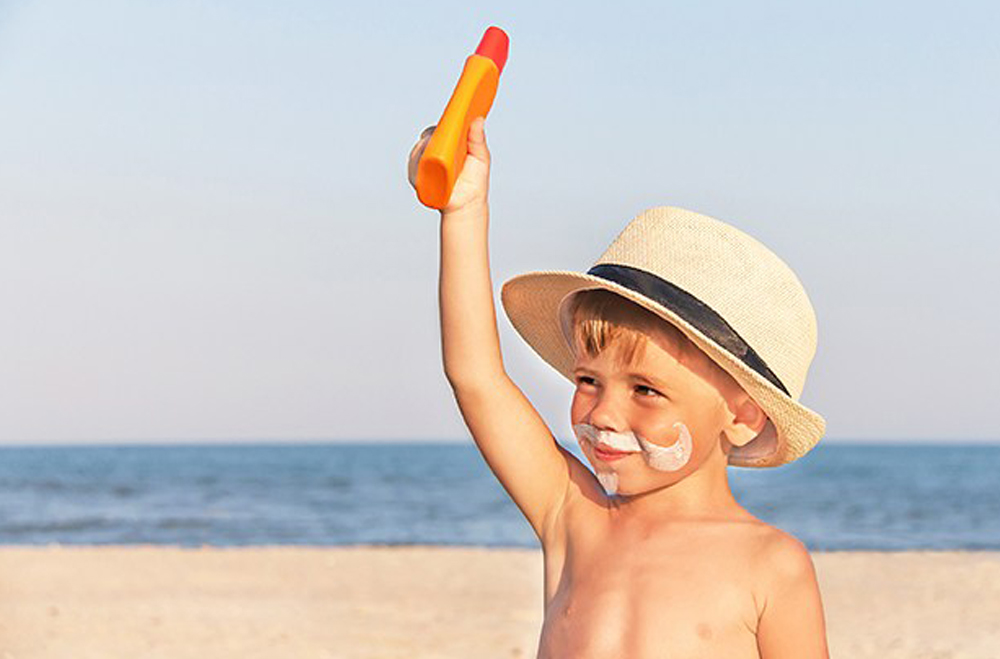 کرم ضد آفتاب کودکان چی خوبه؟