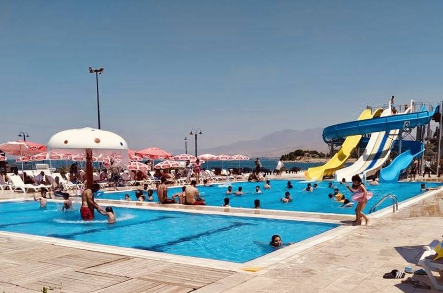 پارک آبی دیوان (Divan Beach Aqua Park)